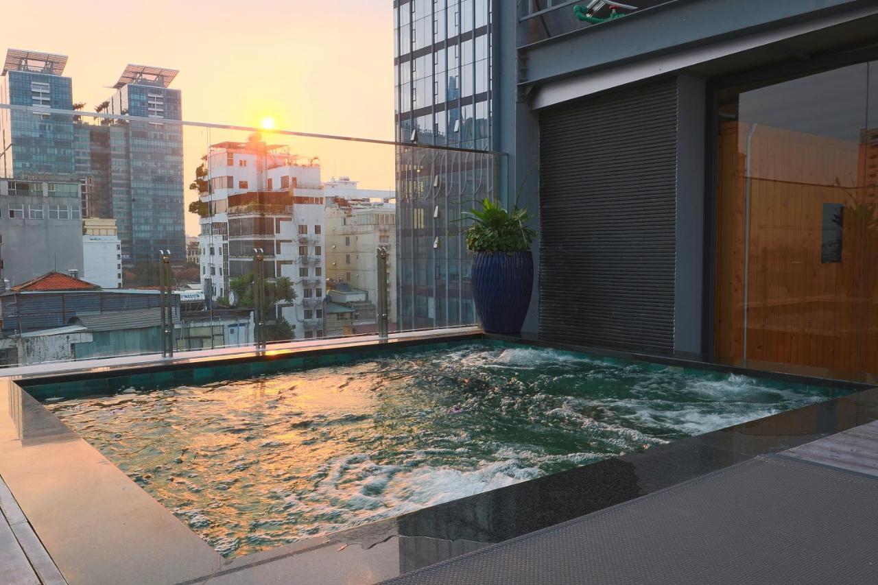 Cherry Boutique Hotel Ho Chi Minh City Exterior photo