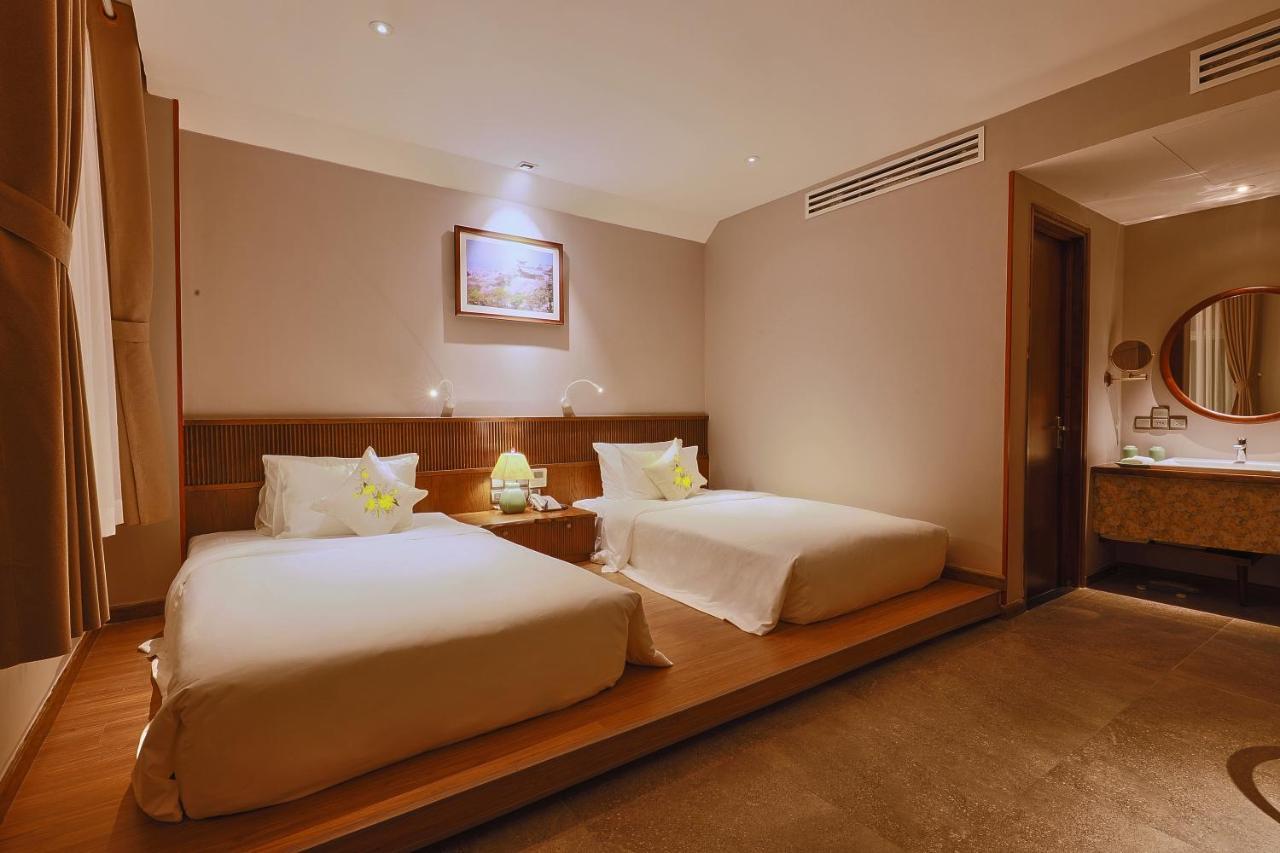 Cherry Boutique Hotel Ho Chi Minh City Exterior photo