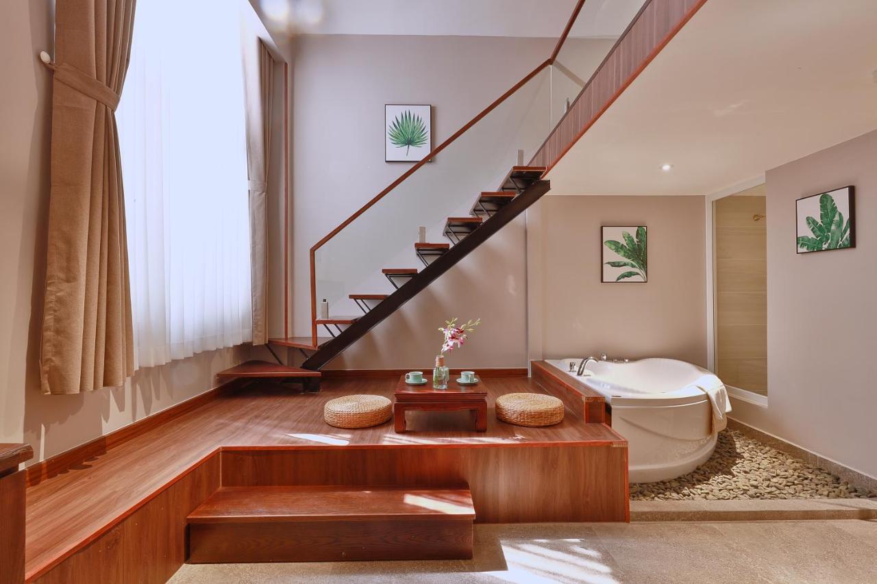 Cherry Boutique Hotel Ho Chi Minh City Exterior photo